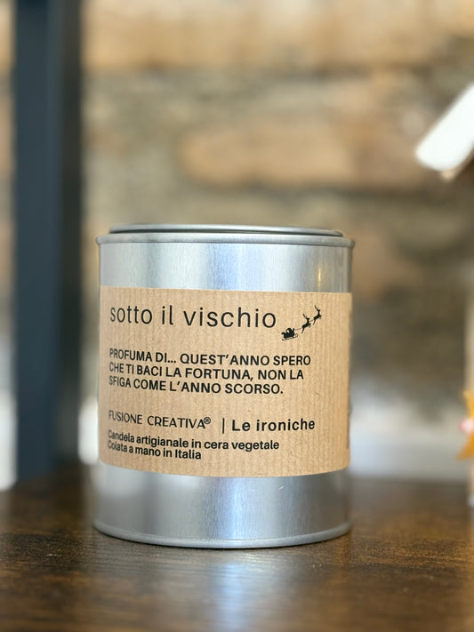 SOTTO IL VISCHIO Candela ironica artigianale natalizia