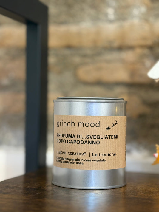 GRINCH MOOD  Candela ironica artigianale natalizia