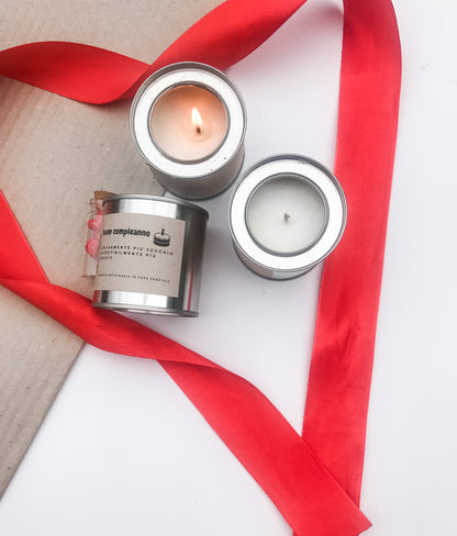 Mini Box Regalo ironico  – Candela a scelta  &  Cuoricini in Cera Vegetale